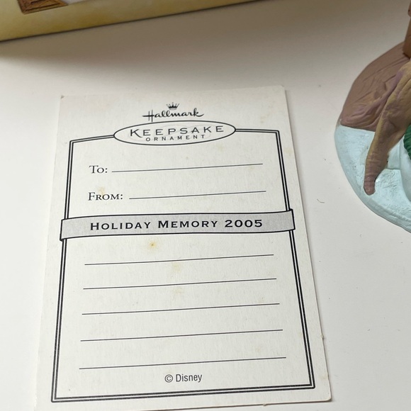 Hallmark Ornament Gift Exchange, Winnie the Pooh Collection 2005 new in box. - Picture 6 of 13